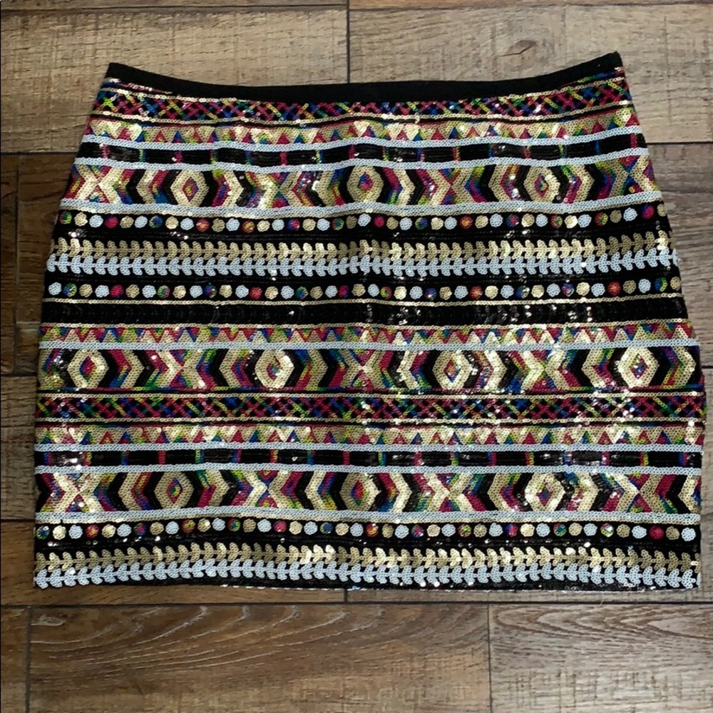 Guess Multicolor Patterned Mini Skirt - Picture 7 of 8